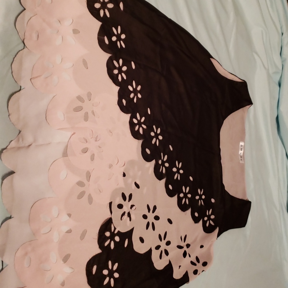 Brand New Pretty blouse